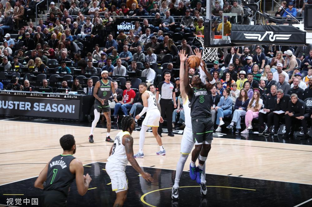 里尼执教巴 里尼执教巴